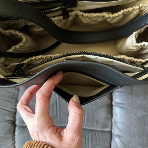 EUC Mina Baie Vegan Harlow Midi in Black/Black 🖤 - Picture 7 of 14